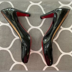 Christian Louboutin Rounded Toe Black Patent Leather Heel Size 37 or 6.5.